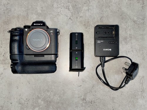 Sony alpha a7r - sony,