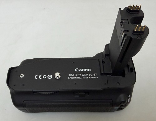 Canon battery grip for - bg-e7,