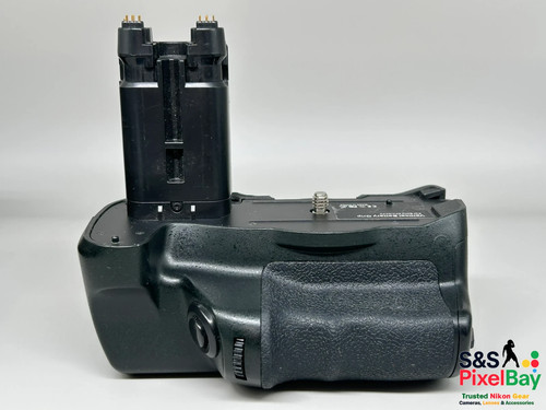 Vertical battery grip for - battery,