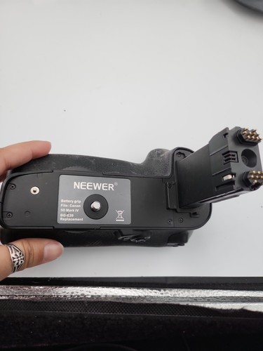 Neewer battery grip e20 - grip, bg-e20