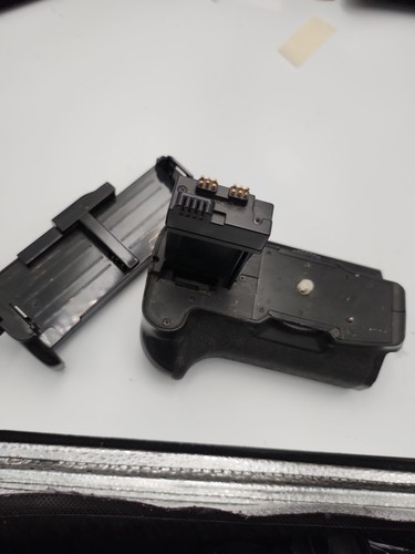 Neewer 550dl battery grip - nw-550dl,