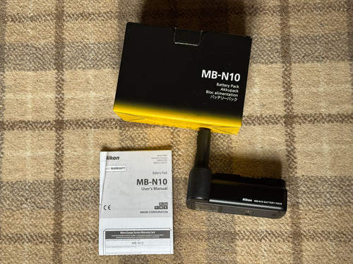 Nikon n10 battery grip - nikon, +