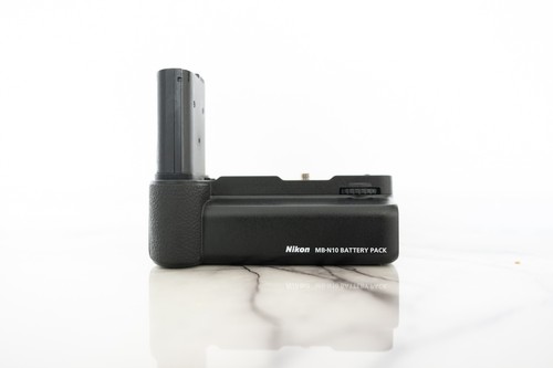Nikon n10 battery grip - grip, for